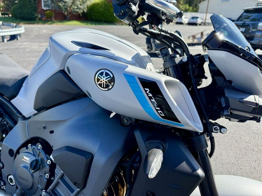 2025 Yamaha MT-10