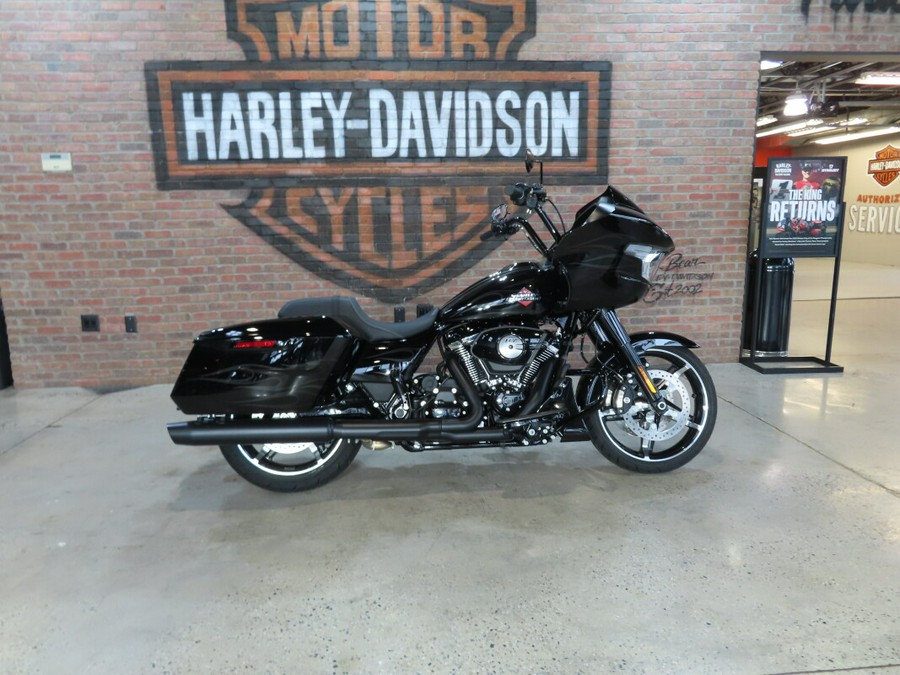 2025 Harley-Davidson® FLTRX Road Glide™