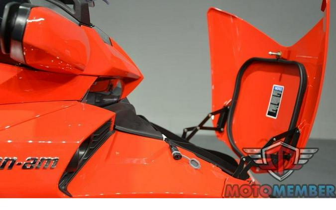 2022 Can-Am Spyder F3 Limited Chrome Wheels