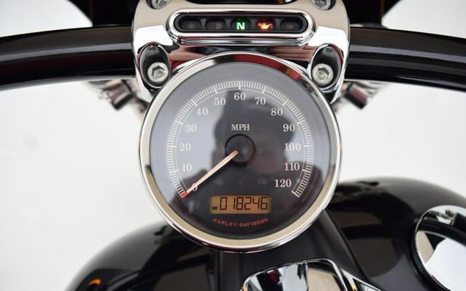2017 Harley-Davidson FXSB - Breakout