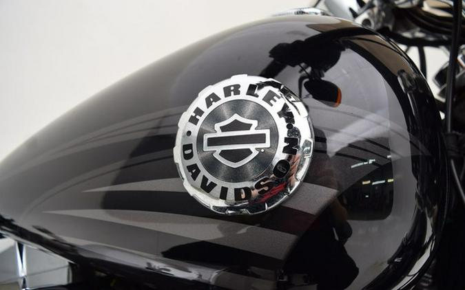 2017 Harley-Davidson FXSB - Breakout