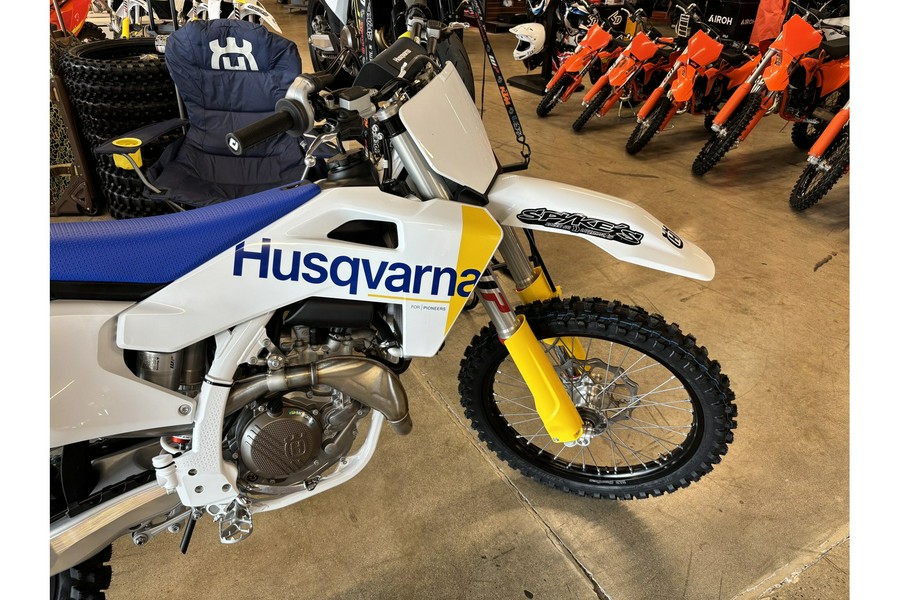 2027 FC 450 - Husqvarna Motorcycles