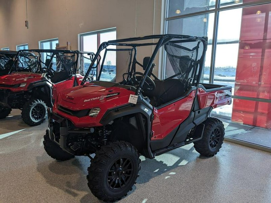 2024 Honda® Pioneer 1000 Deluxe