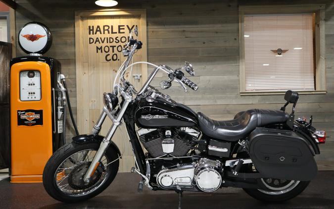 2013 Super Glide® Custom (FXDC)