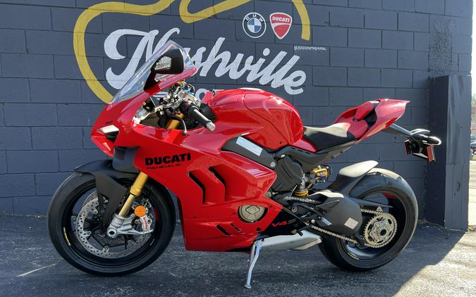 2024 Ducati Panigale V4S