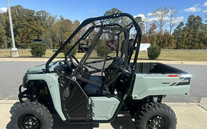 2026 Honda Pioneer 520