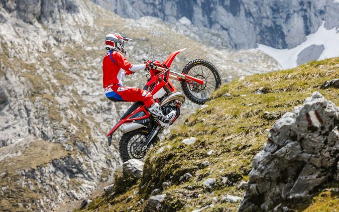 2027 BETA RR X-Pro 200 2-Stroke