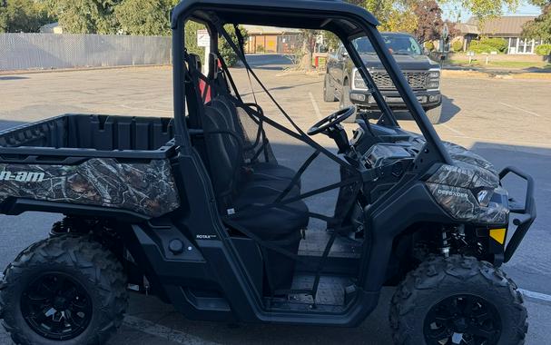 2026 DEFENDER XT HD7 - Can-Am