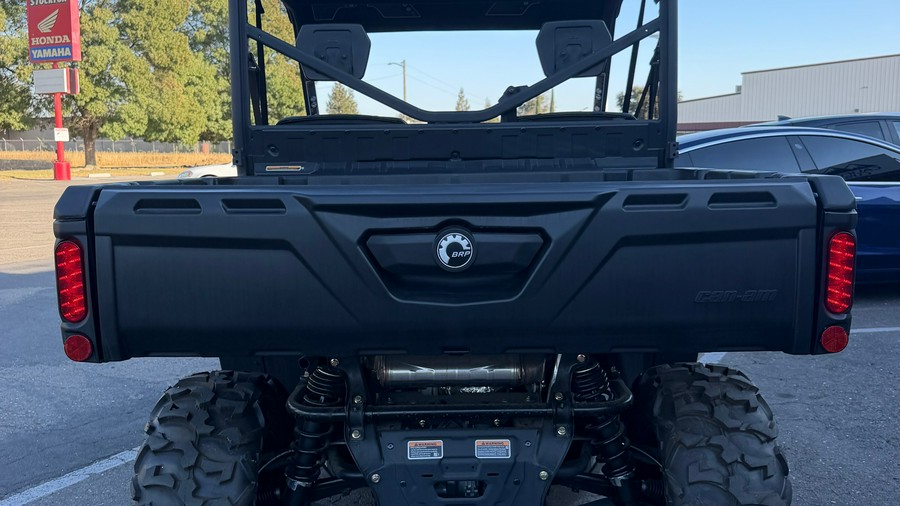 2026 DEFENDER XT HD7 - Can-Am