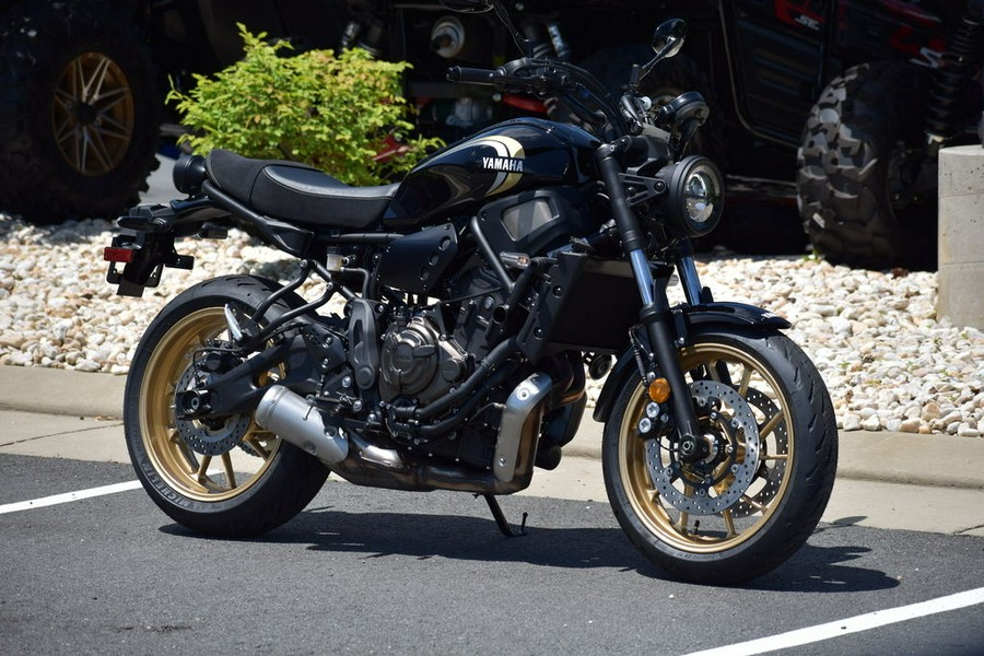 2024 Yamaha XSR700