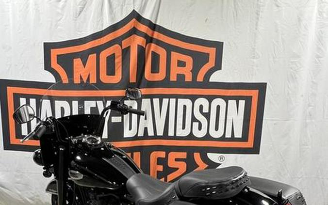 2024 Harley-Davidson® FLHCS - Heritage Classic