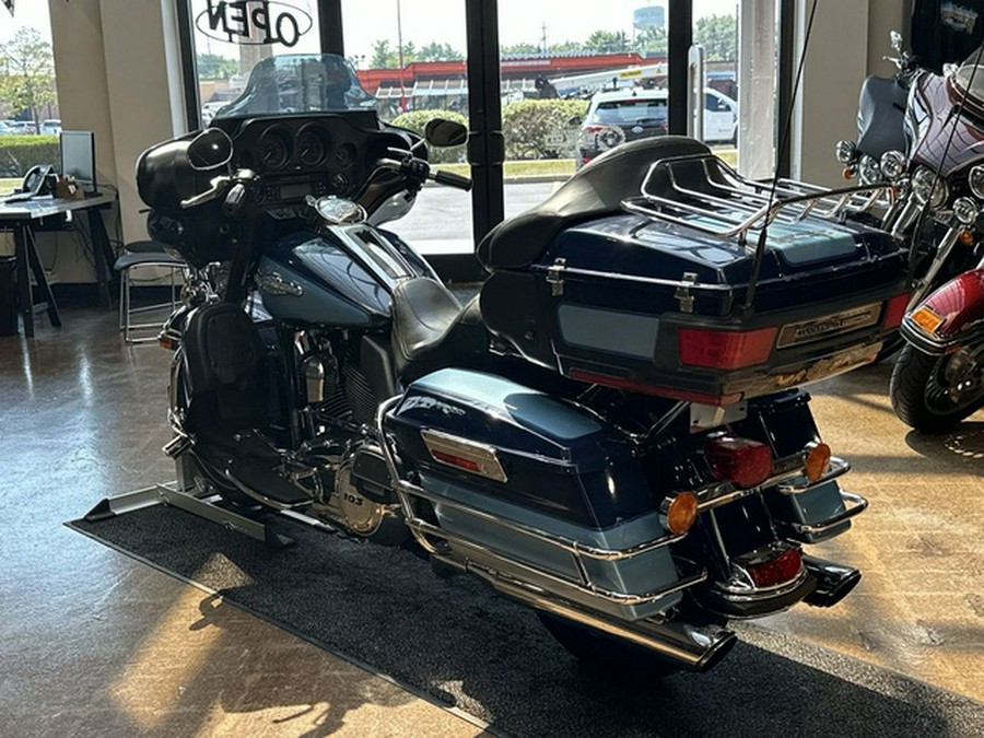 2013 Harley-Davidson FLHTCU - Electra Glide Ultra Classic