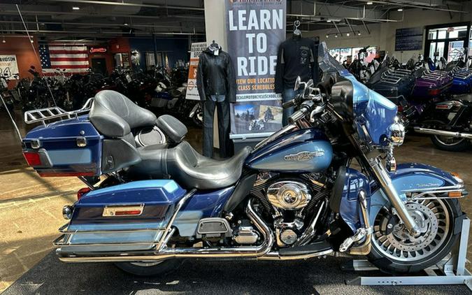 2013 Harley-Davidson FLHTCU - Electra Glide Ultra Classic