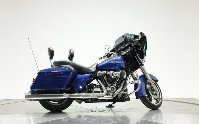 2017 Harley-Davidson Street Glide Special