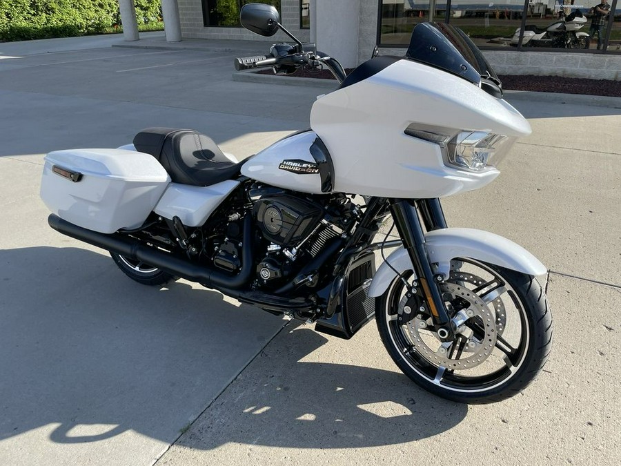 2024 Harley-Davidson® FLTRX - Road Glide®