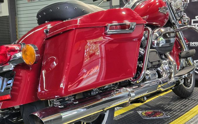 2021 Harley-Davidson Road King Billiard Red