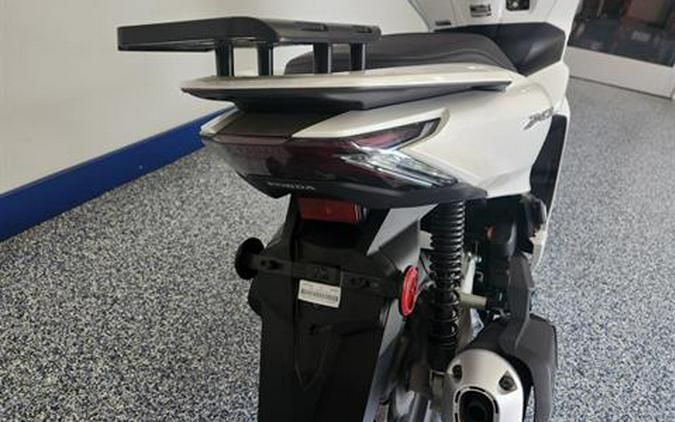 2022 Honda PCX150 ABS