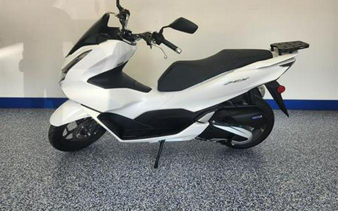 2022 Honda PCX150 ABS