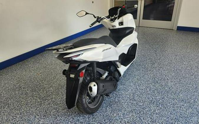 2022 Honda PCX150 ABS