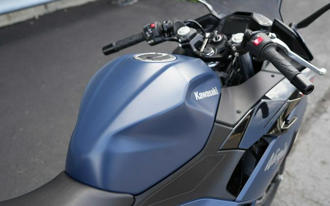 2026 Kawasaki Ninja 500 ABS Metallic Matte Twilight Blue