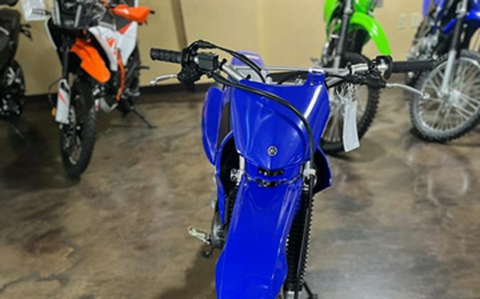 2026 Yamaha TT-R230 CA