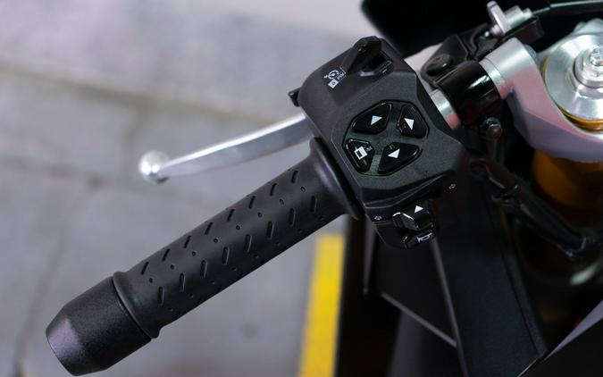 2021 Aprilia RS 660