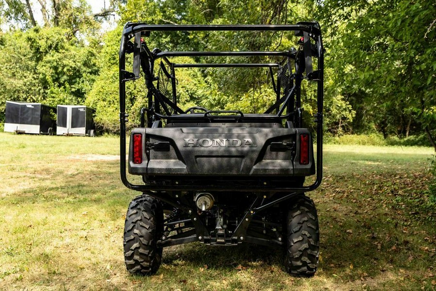2026 Pioneer 700 - Honda