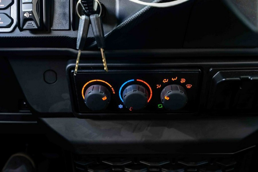 2026 Pioneer 700 - Honda