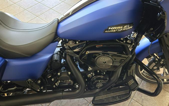 2026 Harley-Davidson® Road Glide® Aurora Blue Denim Black Trim