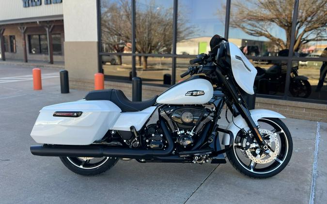 2024 Harley-Davidson® Street Glide® White Onyx Pearl - Black Finish