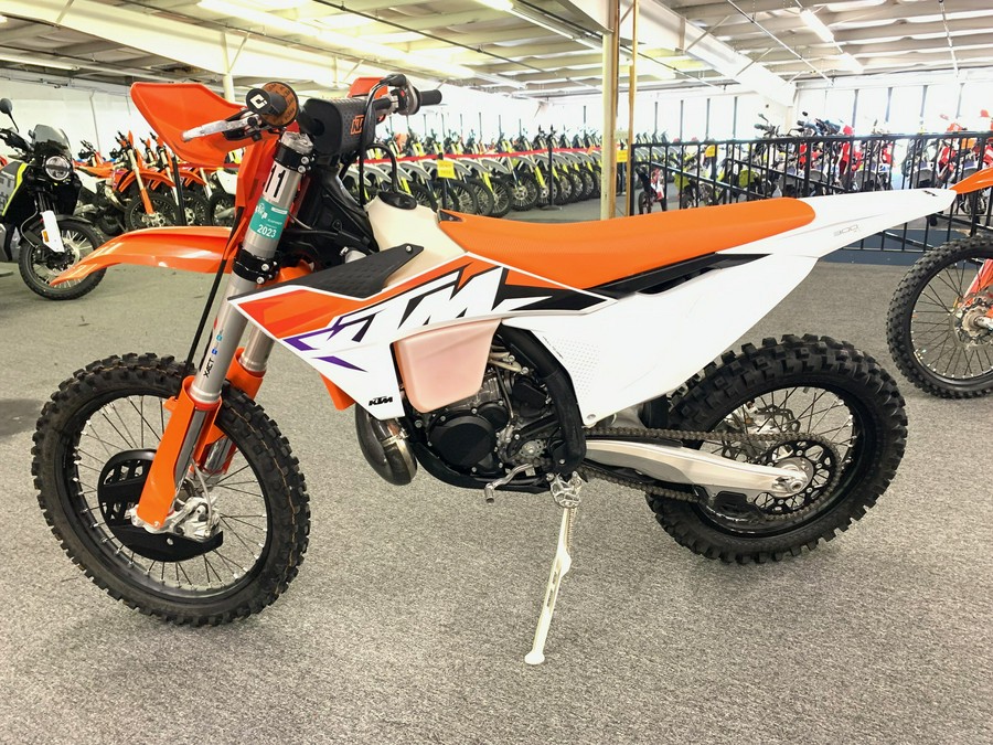 2023 KTM XC 300