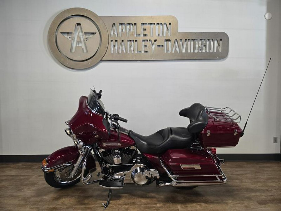 2006 Harley-Davidson® FLHTCI - Electra Glide® Classic