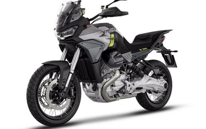 2025 Moto Guzzi Stelvio