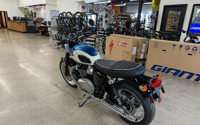 2026 Triumph Bonneville T120 Base