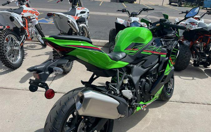 2024 Kawasaki Ninja ZX-4RR KRT Edition ABS