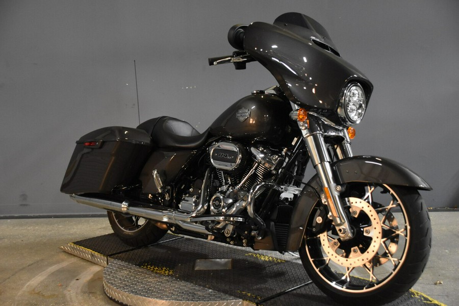 2023 Harley-Davidson Street Glide Special