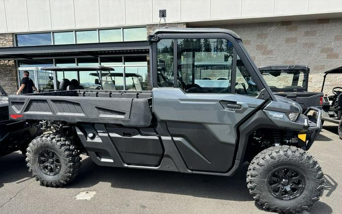 2024 Can-Am® Defender PRO Limited HD10