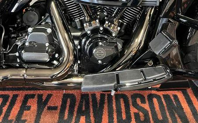 2025 Harley-Davidson® FLTRXSE - CVO™ Road Glide®