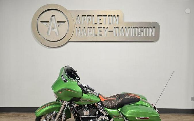 2015 Harley-Davidson® FLHX - Street Glide®