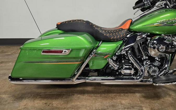 2015 Harley-Davidson® FLHX - Street Glide®