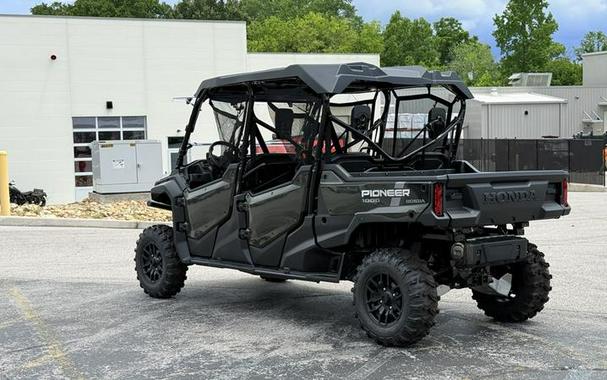 2025 Honda® Pioneer 1000-6 Deluxe Crew
