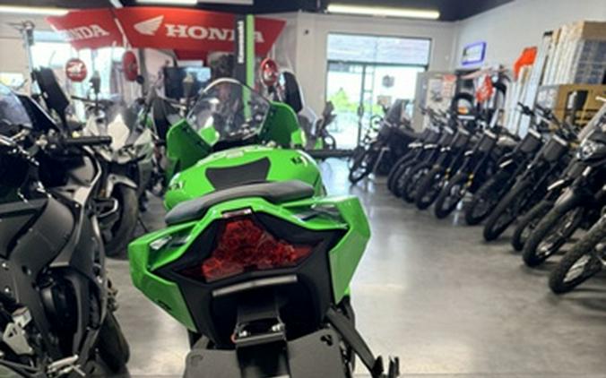 2026 Kawasaki NINJAZX-10R ABS