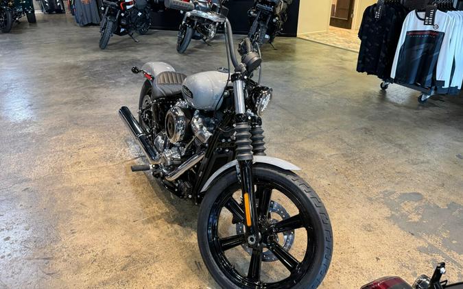 FXBB 2026 Street Bob