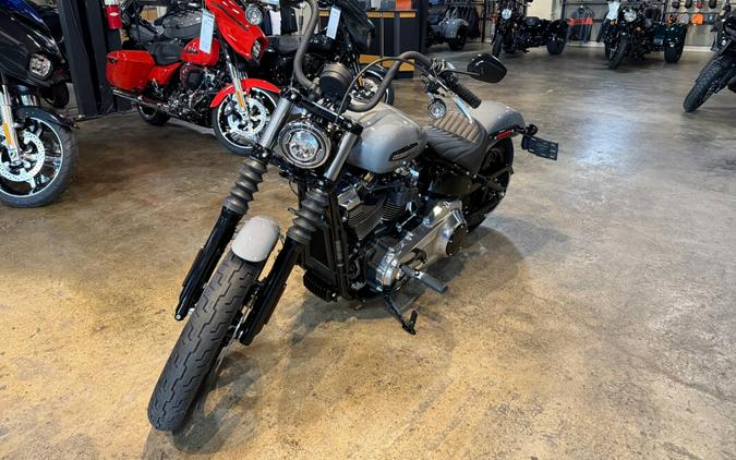 FXBB 2026 Street Bob