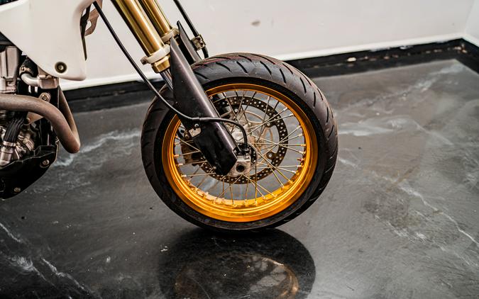 2019 Suzuki Motor of America Inc. DR-Z400SM