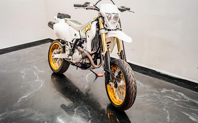 2019 Suzuki Motor of America Inc. DR-Z400SM
