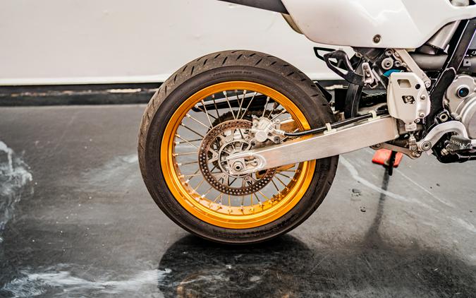 2019 Suzuki Motor of America Inc. DR-Z400SM
