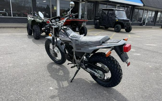 2023 Yamaha TW200