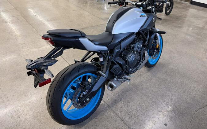 2025 Yamaha MT 07