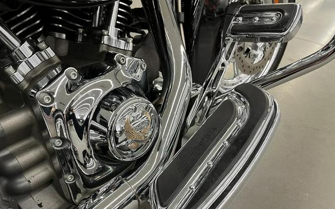 2008 Harley-Davidson® FLHRSE4 - Road King® Screamin' Eagle® 105th Anniversary Edition